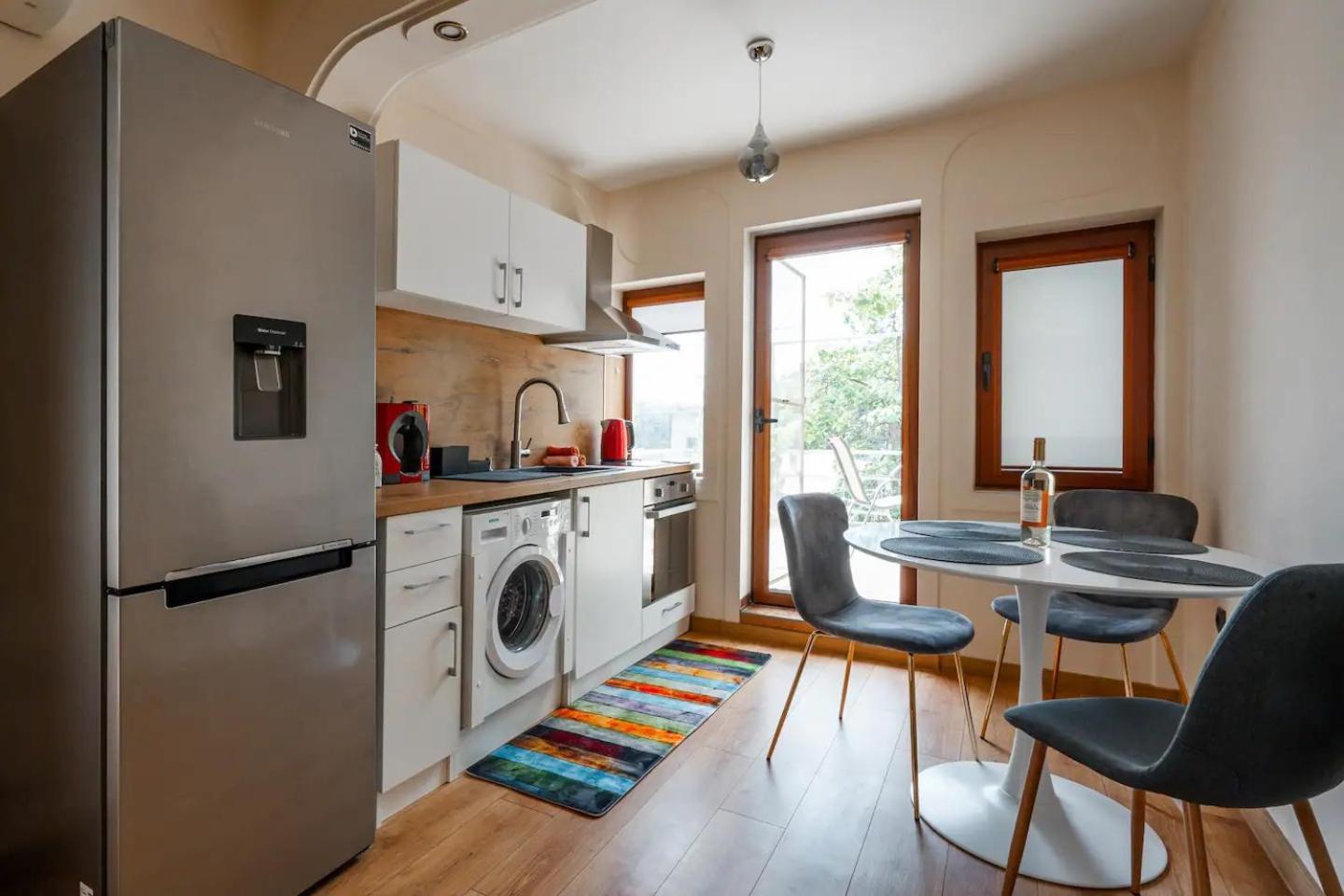 פלובדיב 2-Bedroom Flat - Sunny Balcony מראה חיצוני תמונה